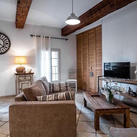 Appartement Au Coeur De L'Isle Sur La Sorgue Екстериор снимка