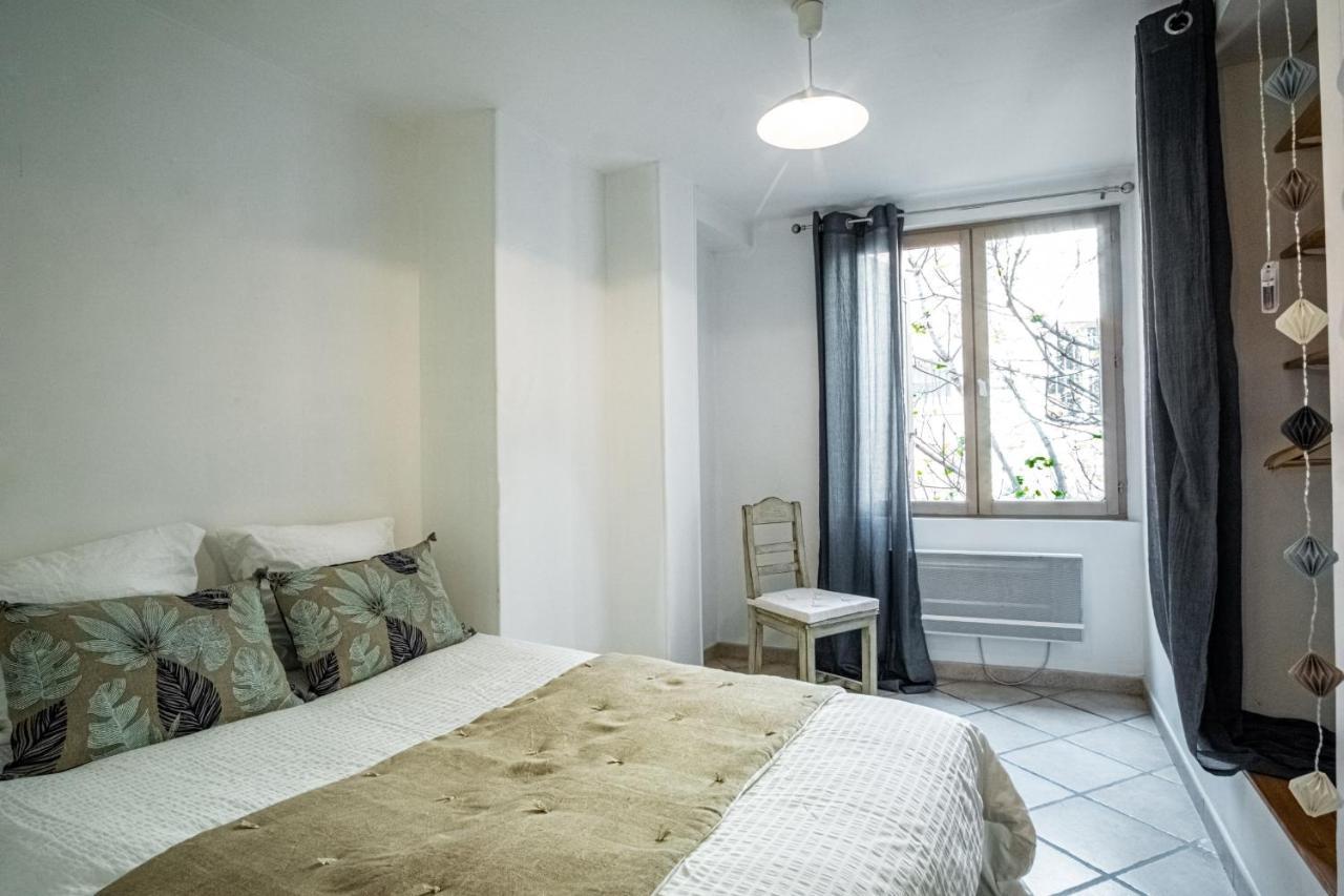 Appartement Au Coeur De L'Isle Sur La Sorgue Екстериор снимка