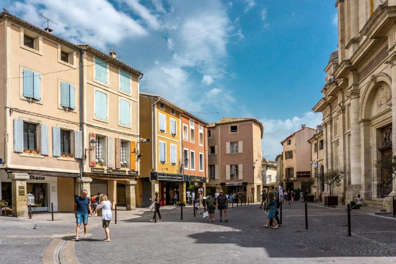 Appartement Au Coeur De L'Isle Sur La Sorgue Екстериор снимка